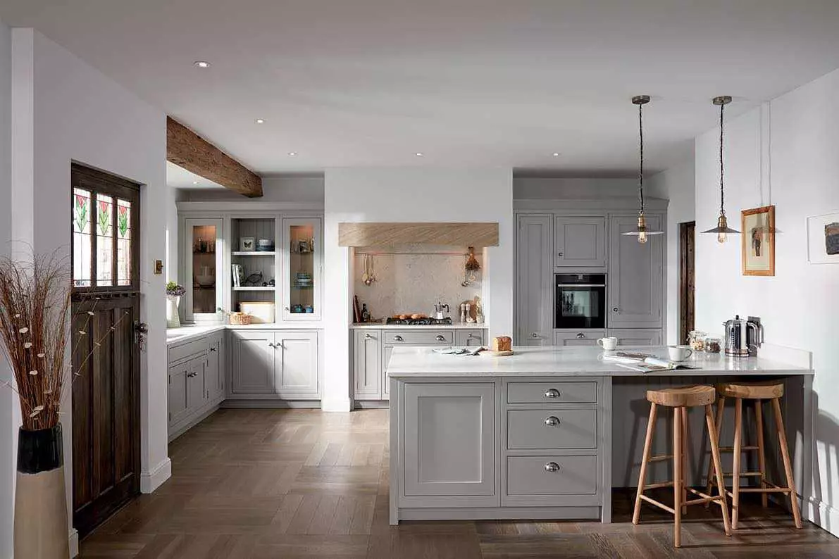 1909 Light Grey In Frame Kitchen.