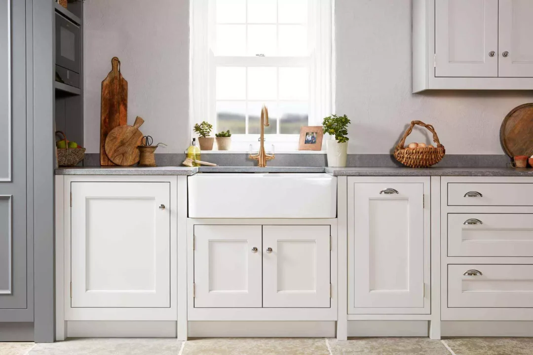 1909 White Country In Frame Kitchen.