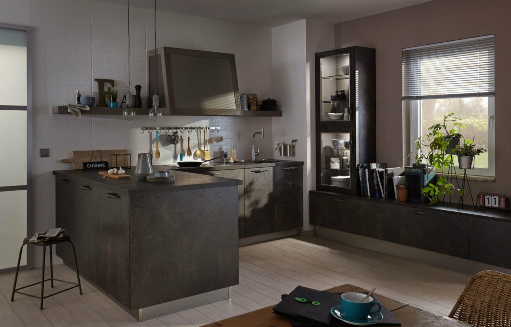 Bauformat-Dark-Stone-U-Shaped-Kitchen-1-1024x656 Bauformat Dark Stone U Shaped Kitchen 1 | Cotswood Kitchens, Blockley