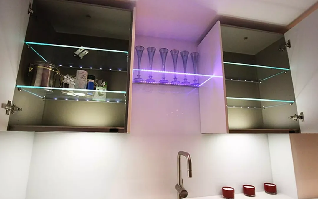 Kitchen Cabinets With Led Lighting.