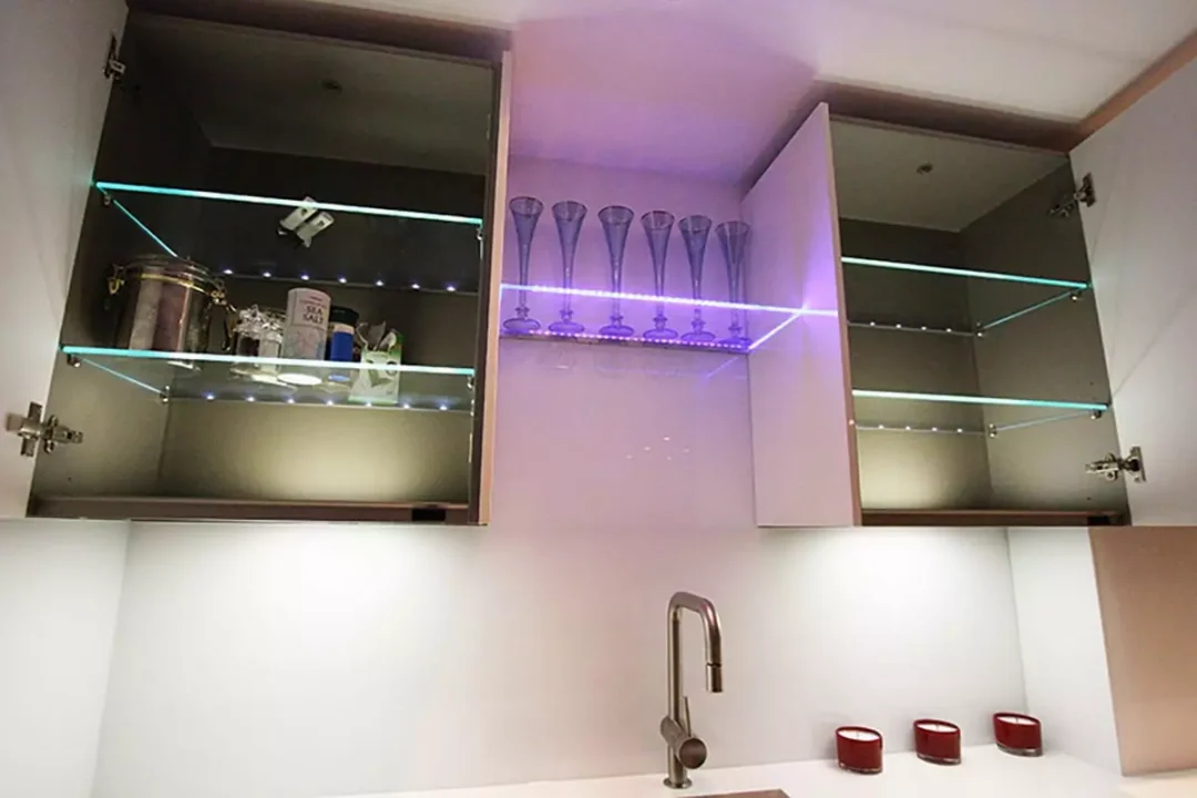 Kitchen Cabinets With Led Lighting.