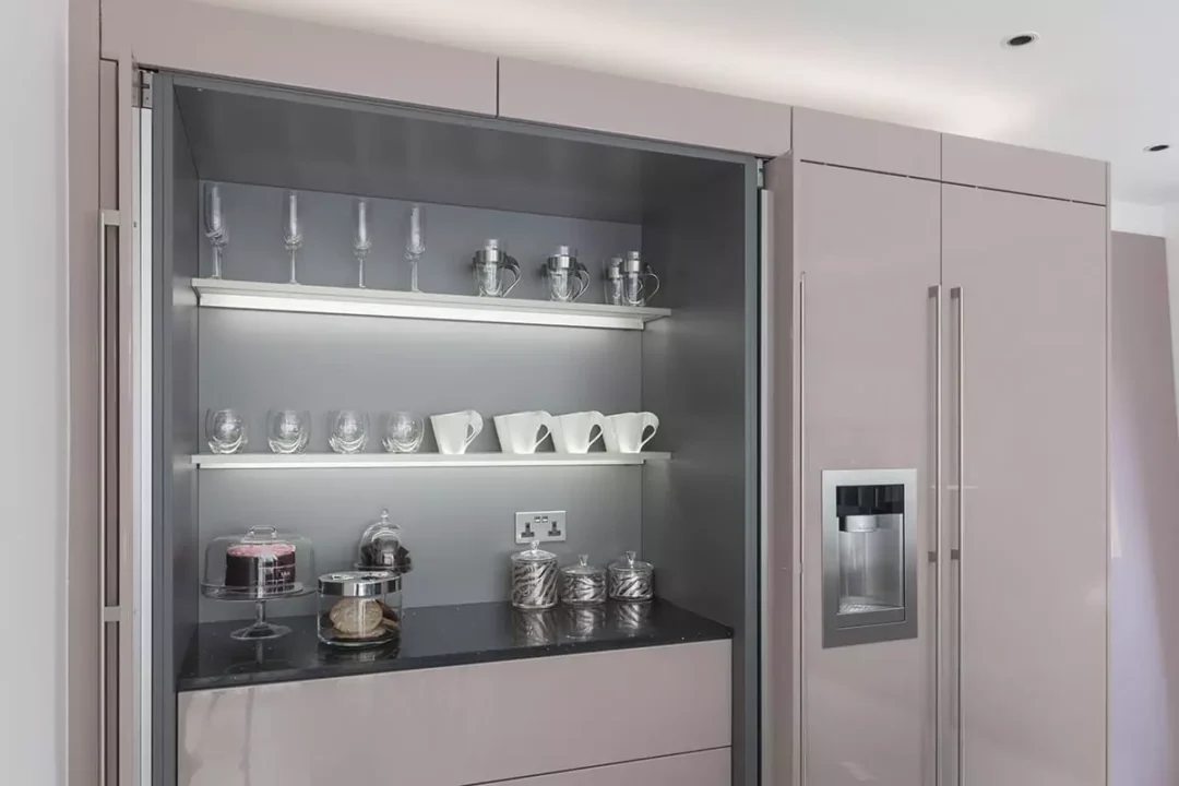 Lit Feature Shelves.