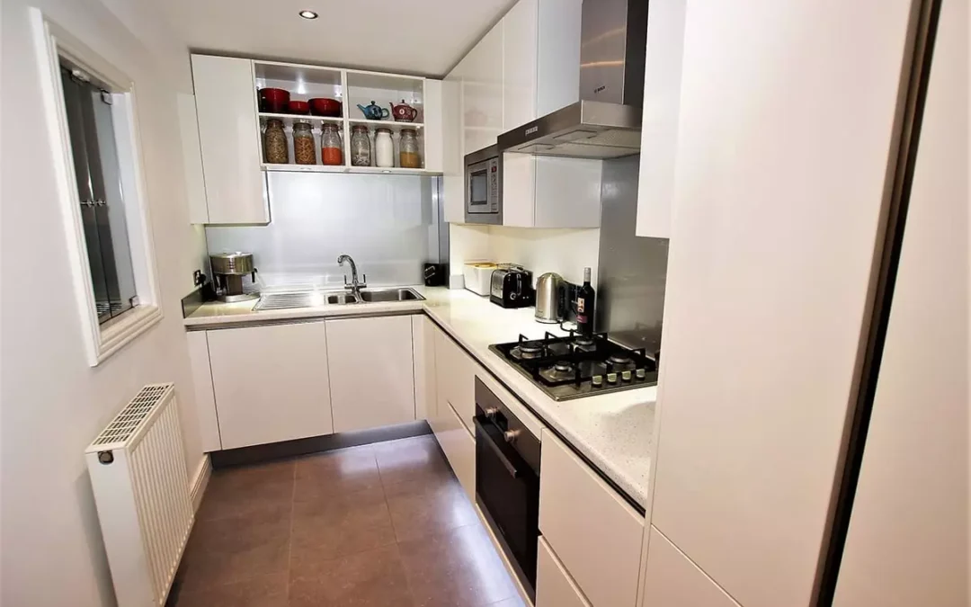 Small White Kitchen Layout.